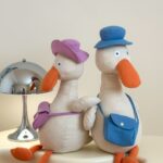 Daisy & Oliver: Το Αξιολάτρευτο Δίδυμο από Βαμβακερές Κούκλες Πάπιας – Συλλογή Cotton Tales